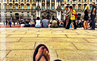 Waiting at Buckingham Palace