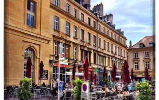 Sidewalk Café